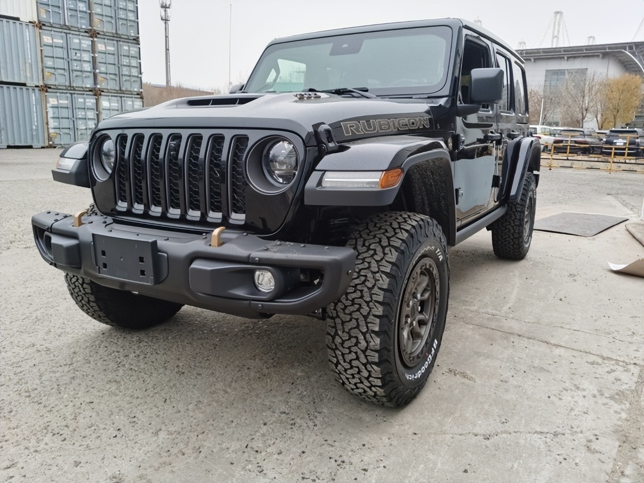 23款JEEP牧马人392大脚包现车140多万购车送好礼