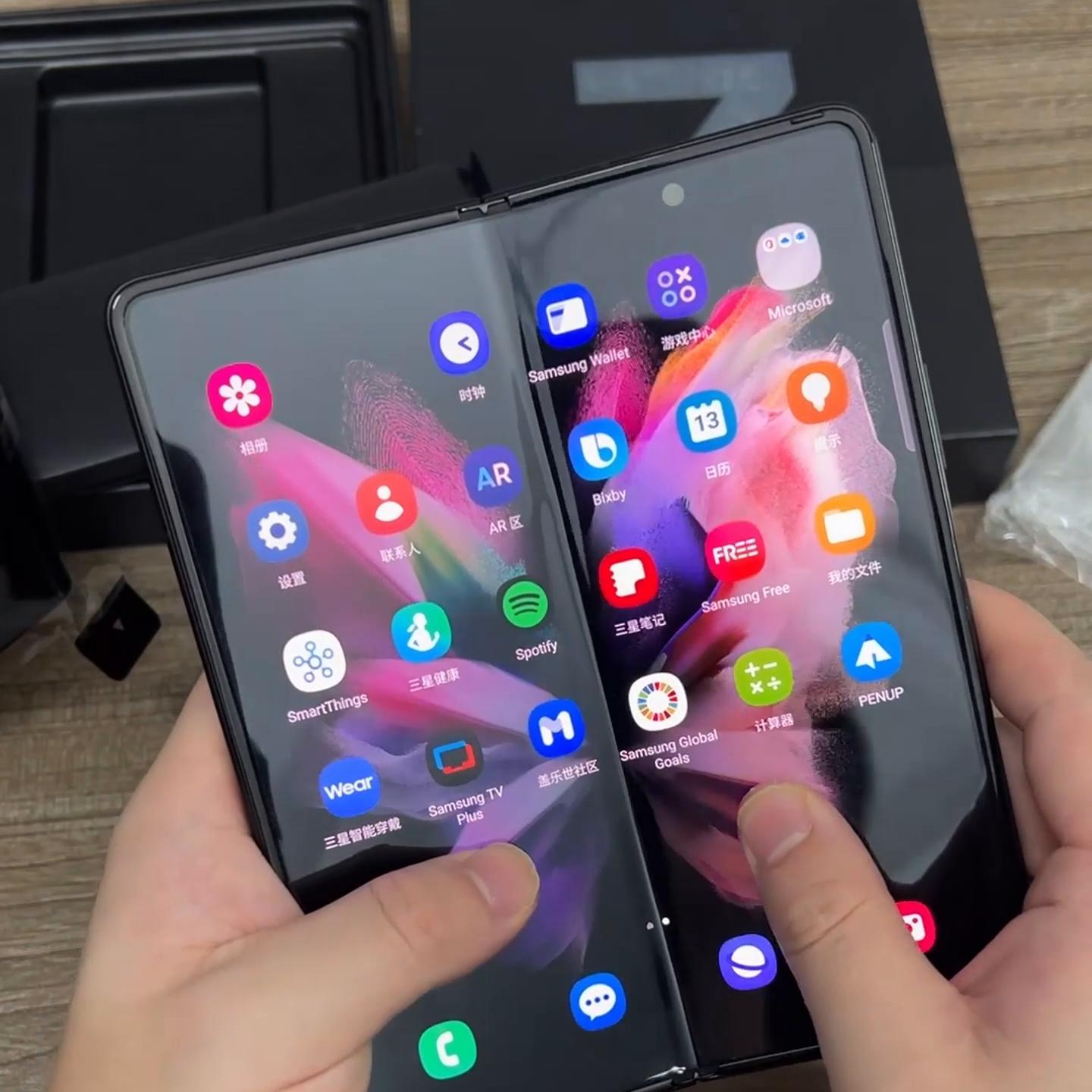 三星折叠屏zfold3和三星note10,三星折叠屏fold3开箱耐用度测试