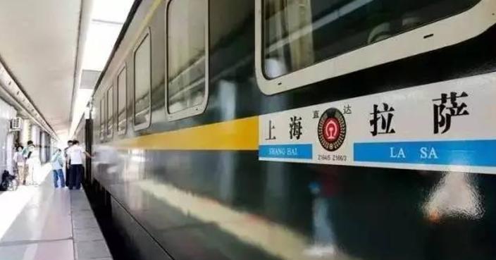 坐火车穷游中国的最美线路,走遍中国最美的地方图片