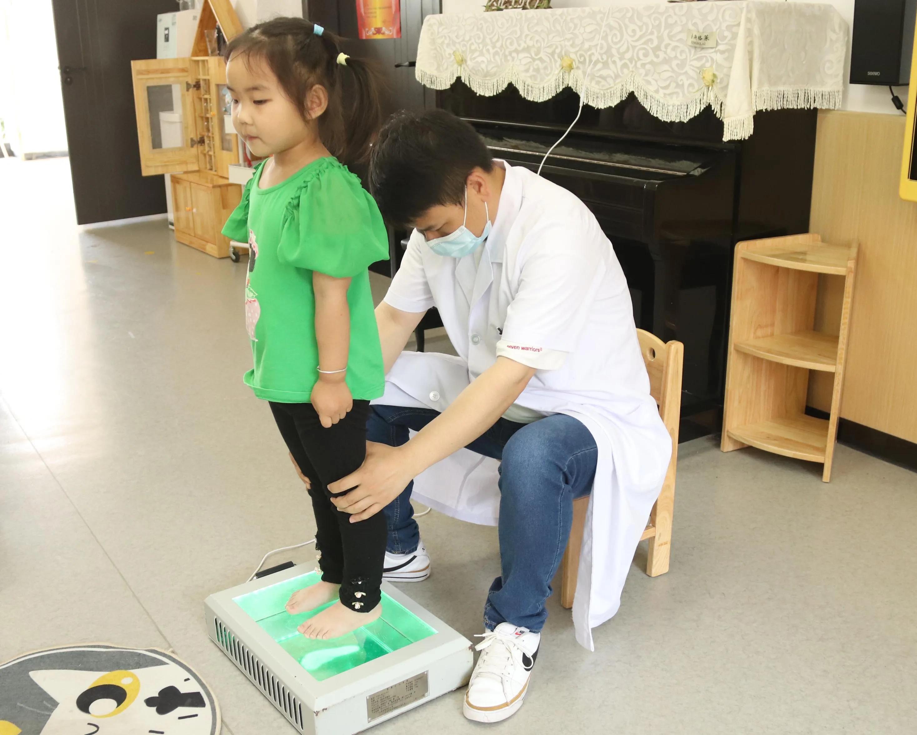 健康体检，助力成长——西安国际陆港第三幼儿园幼儿健康体检纪实