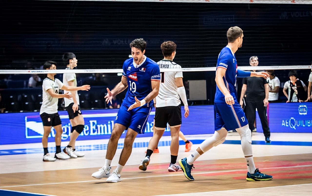 日本被谁打败2022世界杯,日本被伊朗绝杀亚洲杯无缘四强