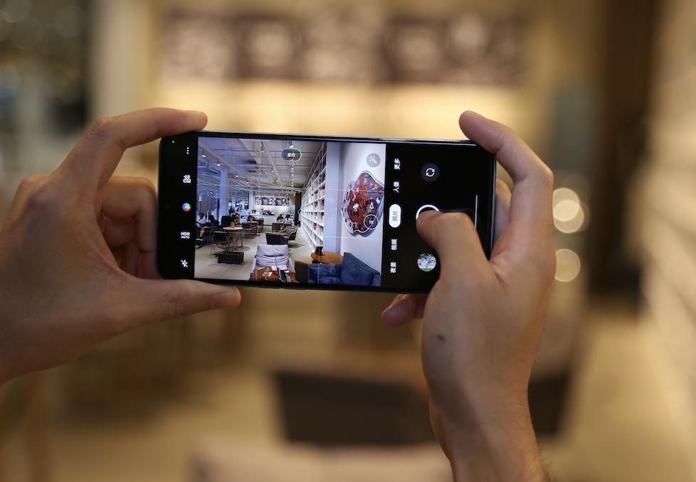 98%好评率！OPPOA97可靠耐用，长续航大内存是亮点