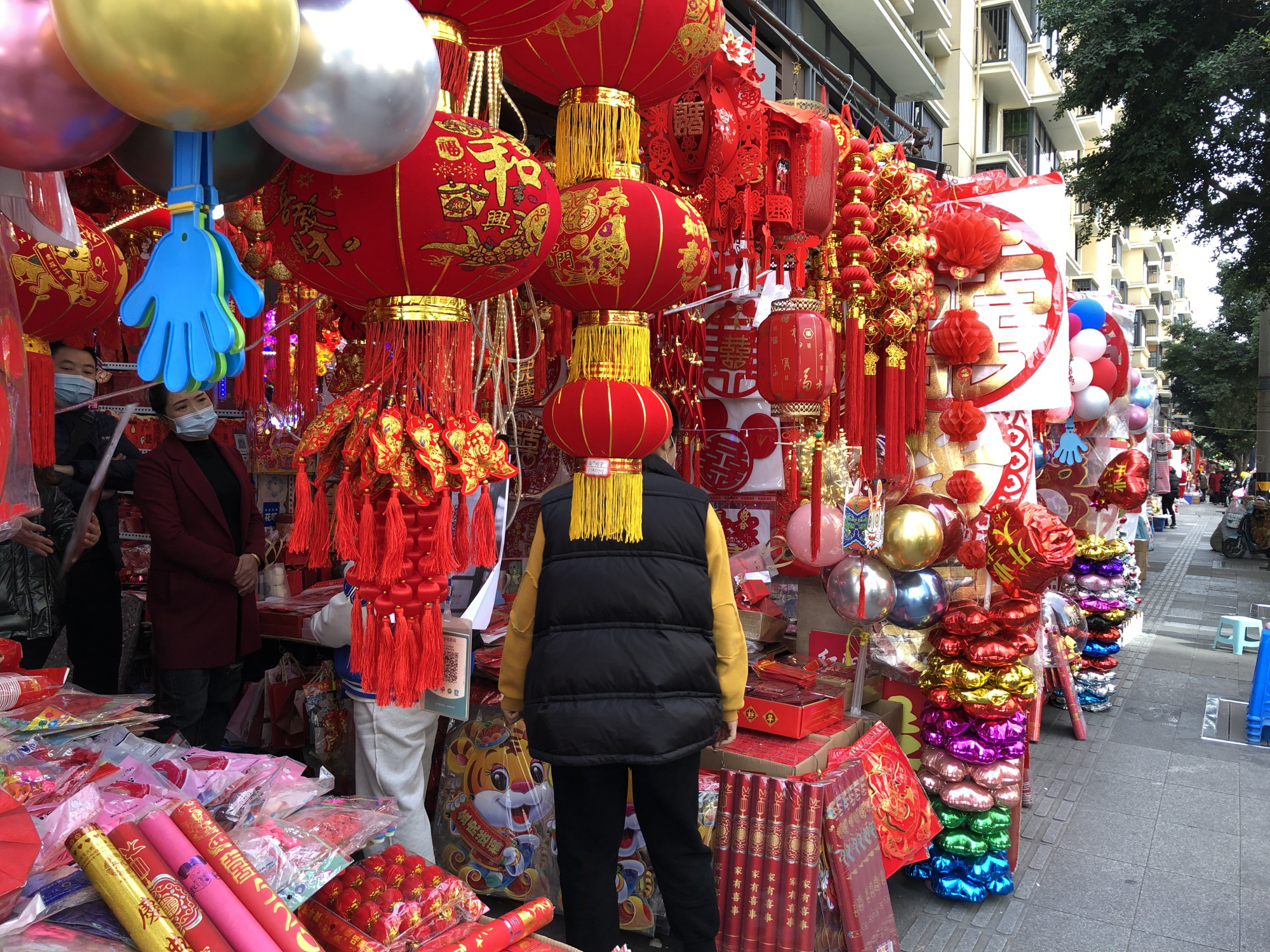 成都人的荷花池印象：逛的次数多了才会发现它具有强大的包容力
