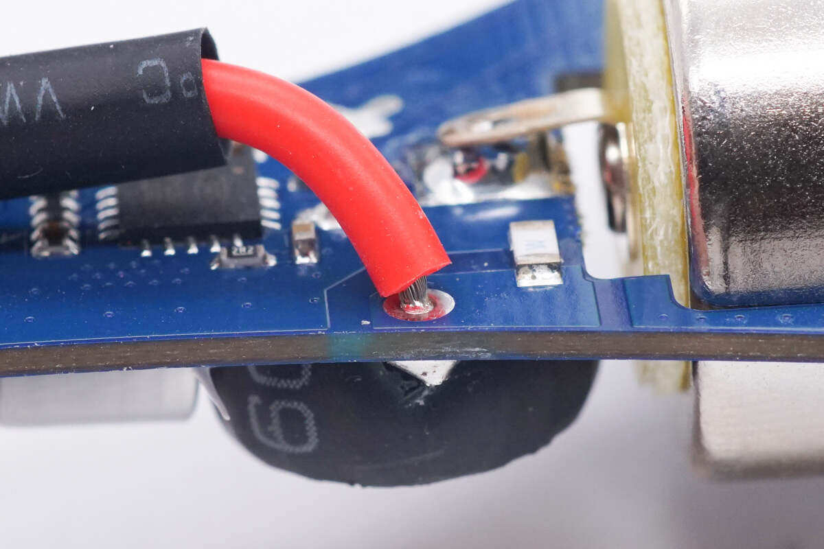 绿联车载点烟器15瓦能快充吗,点烟器车充拆解