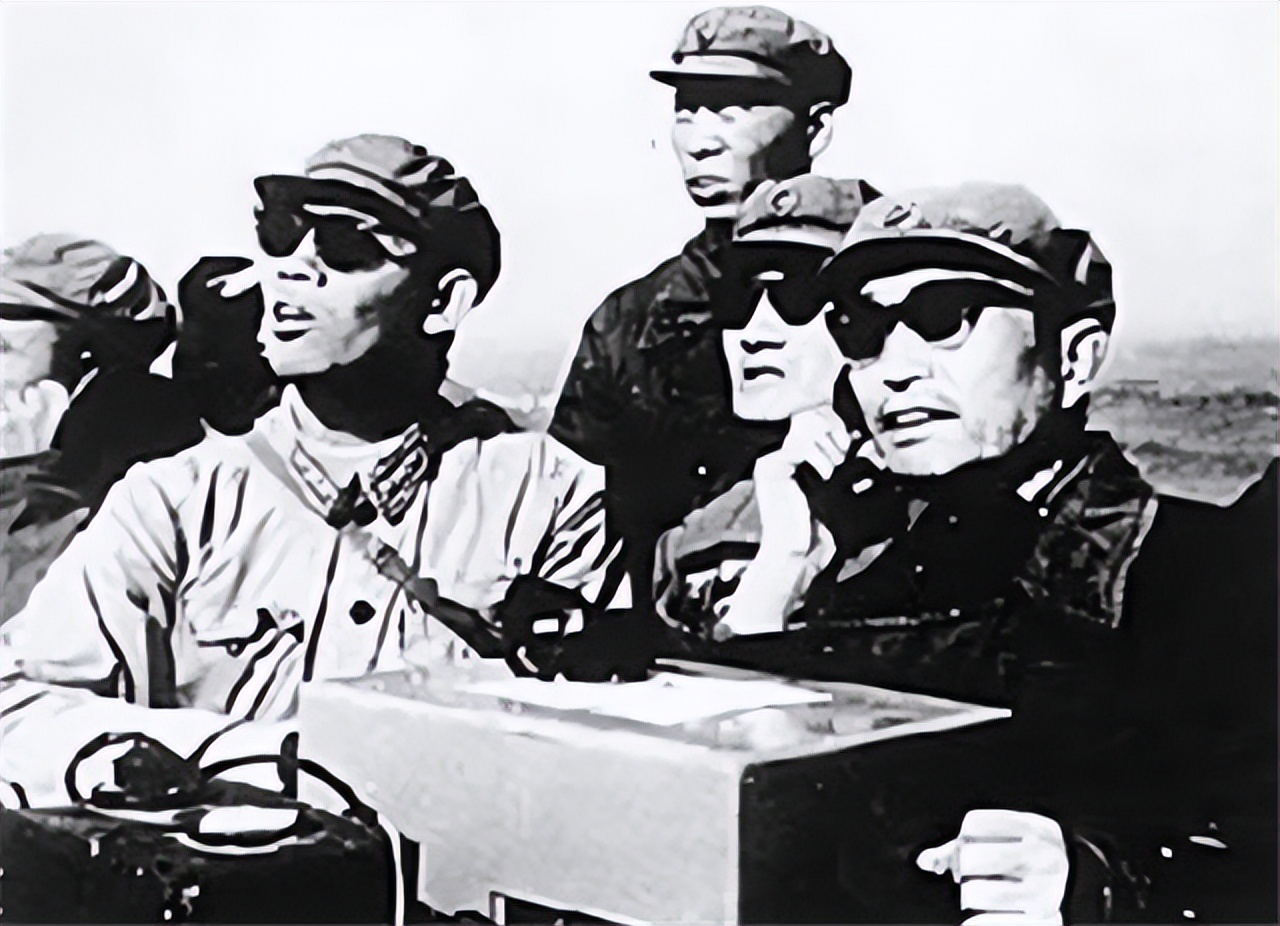 他是“二炮”的开拓者，*小平邓**都说他“惹不起”，他究竟做了什么