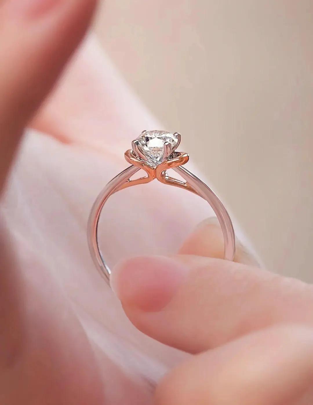 恋爱一个月情侣520送什么礼物呢,520怎么送刚刚认识不久的女生礼物