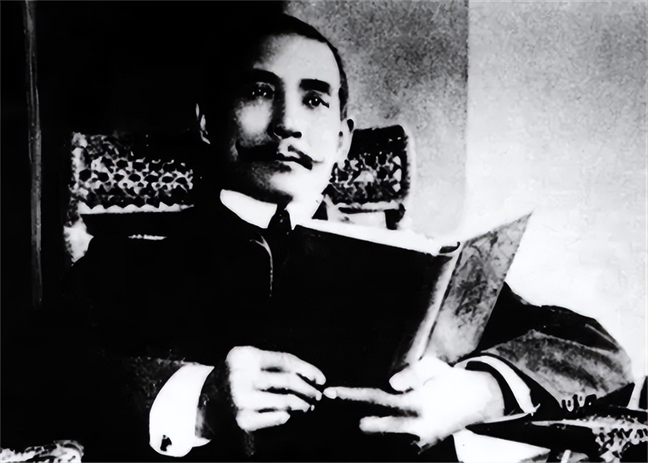 民国算不算中国历史上的一个朝代,民国出了哪两个皇帝