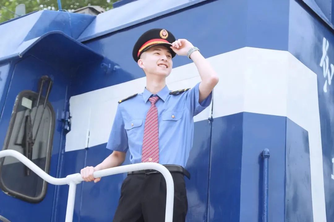 想来铁路工作吗？专业选择很重要！