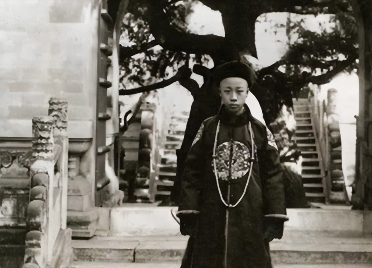 孙殿英盗取慈禧墓全过程,孙殿英盗取慈禧陵墓第几集