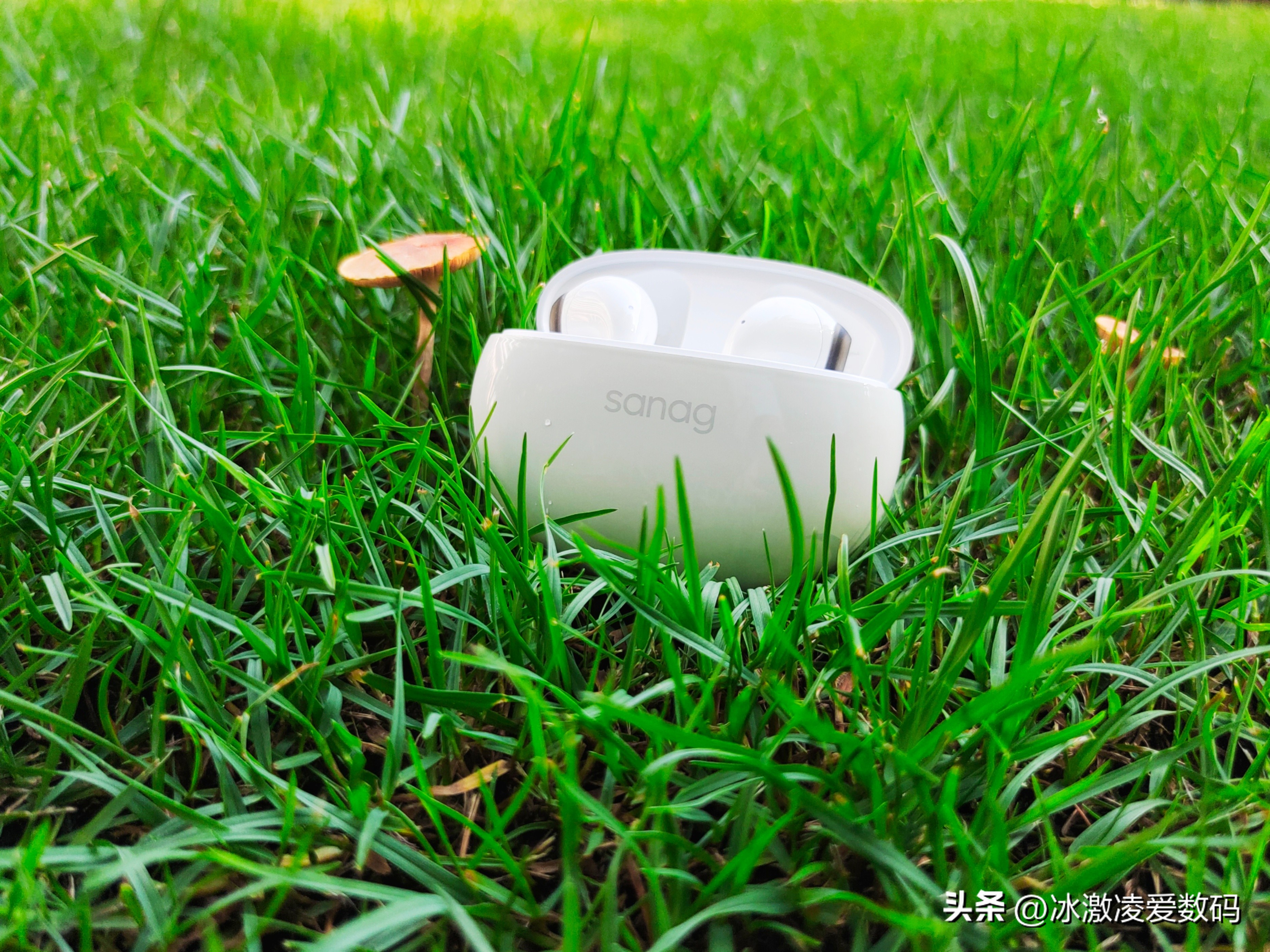 tws蓝牙耳机4代怎么用,新款tws蓝牙耳机使用方法