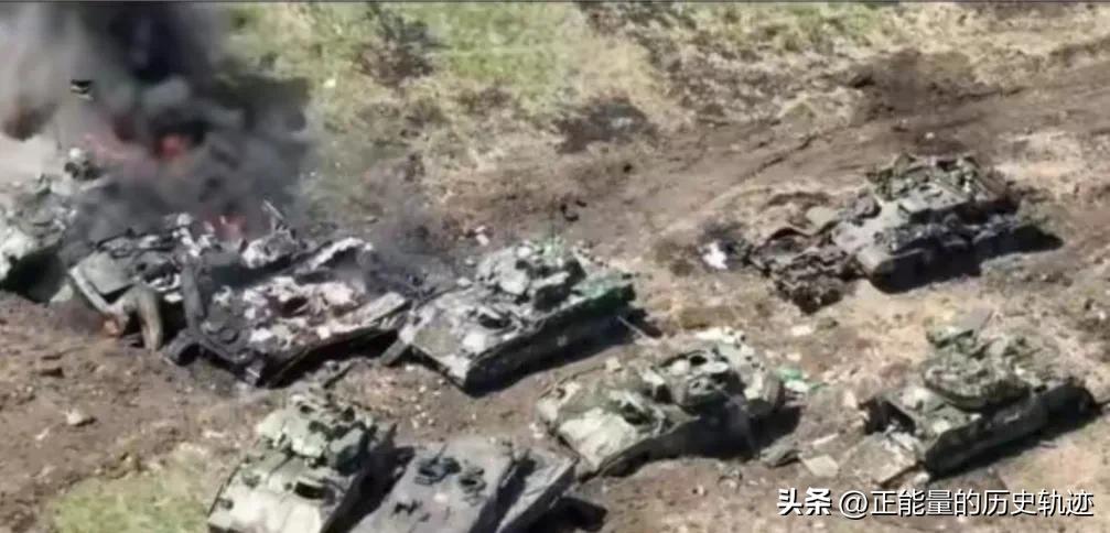 德国人评论豹2被击毁,德国坦克豹2在俄乌冲突中被摧毁