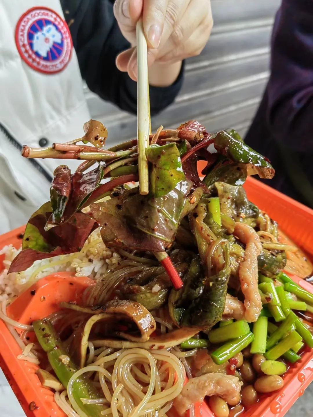 朝天门美食批发市场盒饭,朝天门批发市场美食推荐