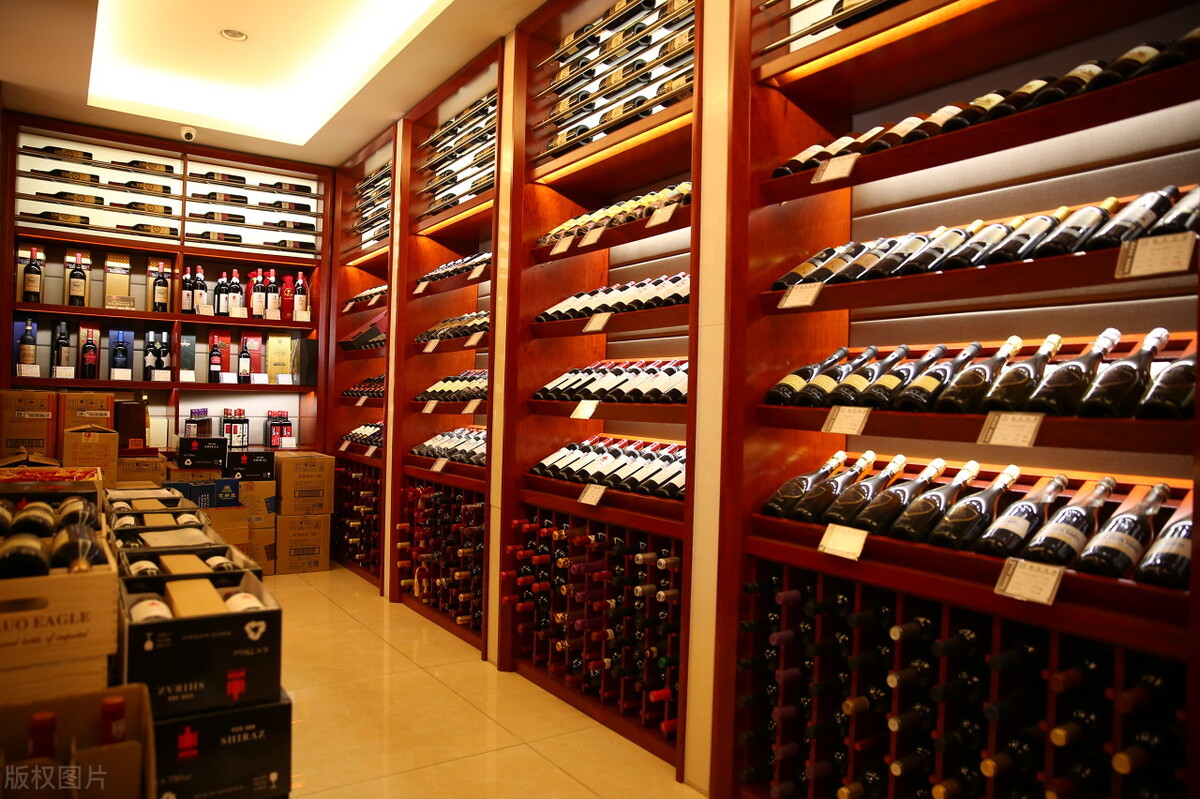 家电实体店越来越难做,开瓷砖实体店这几年为什么难赚钱