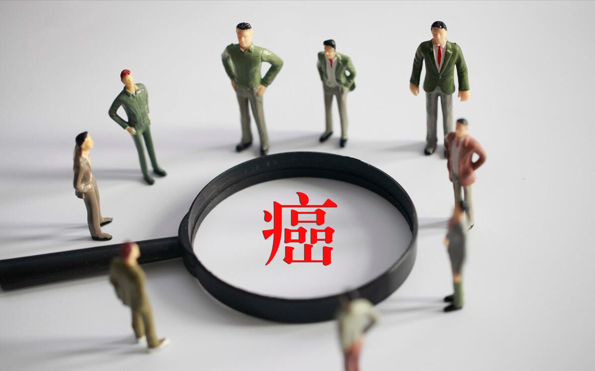 癌症是基因注定的，躲也躲不掉？父母的这5种癌，可能遗传下一代