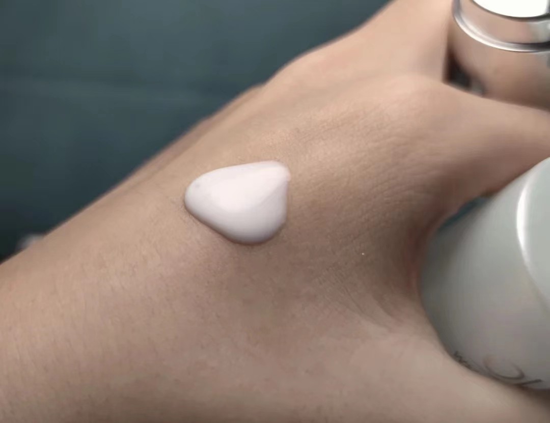 怎么样护肤暗黄皮会变白,黄皮用什么护肤品可以变白