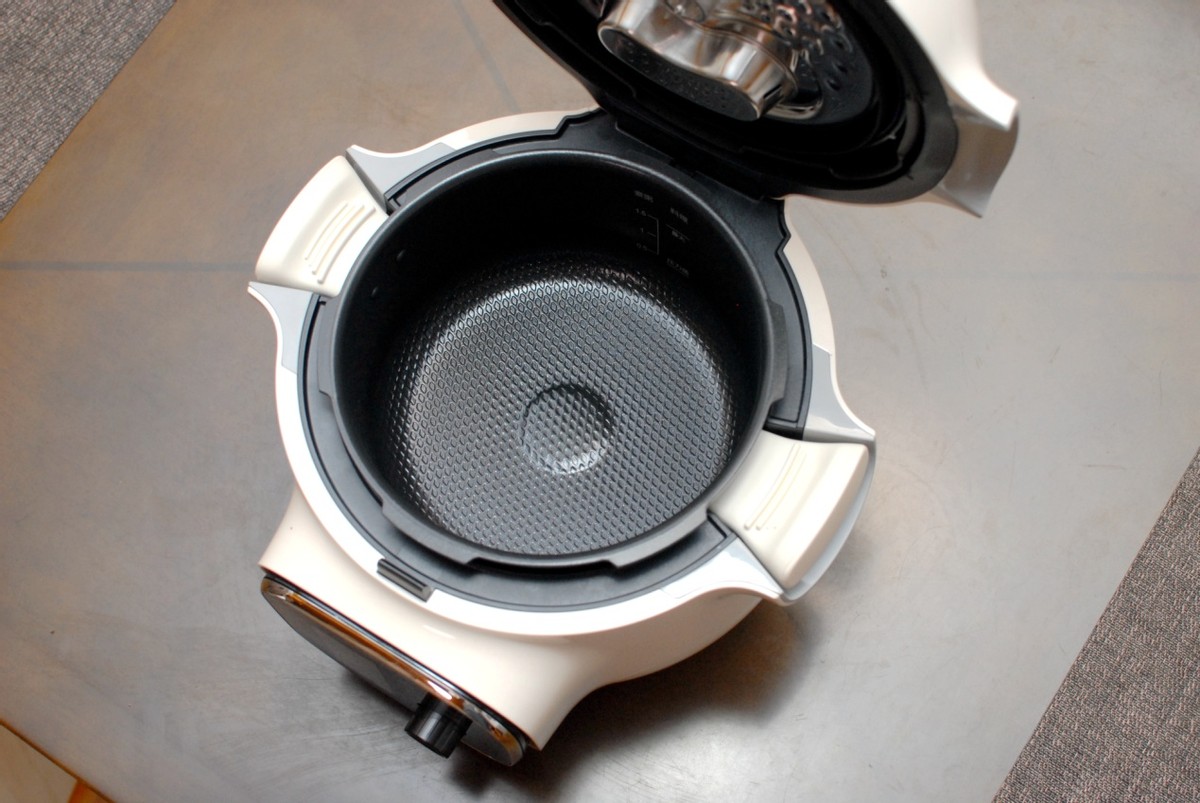 苏泊尔新出的一款高颜值电压力锅,苏泊尔电压力锅哪一款比较好用