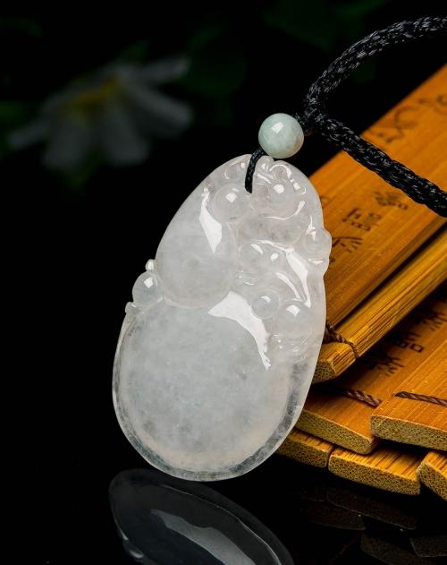 冰糯和冰种区分,冰糯种和冰种哪个值钱