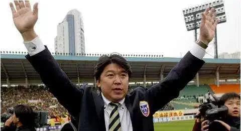 瓒崇悆寰愬紭,瓒崇悆寰愬紭鏂伴椈