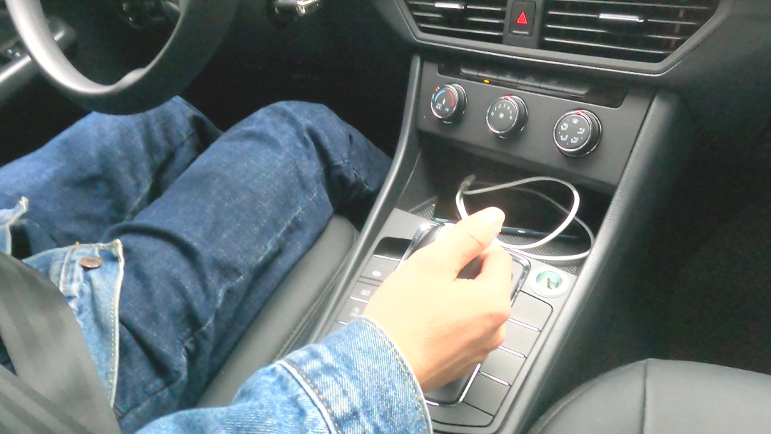 完全不了解汽车学手动挡难吗,手动挡的车还有必要学吗