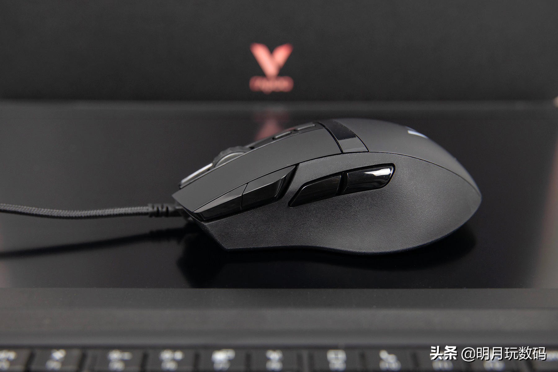 雷柏v100游戏键鼠套装黑色参数,雷柏鼠标垫V10RGB