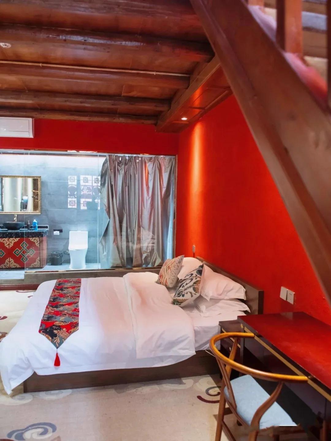 九寨沟青稞客栈餐厅价格,九寨沟青稞客栈怎么去景区