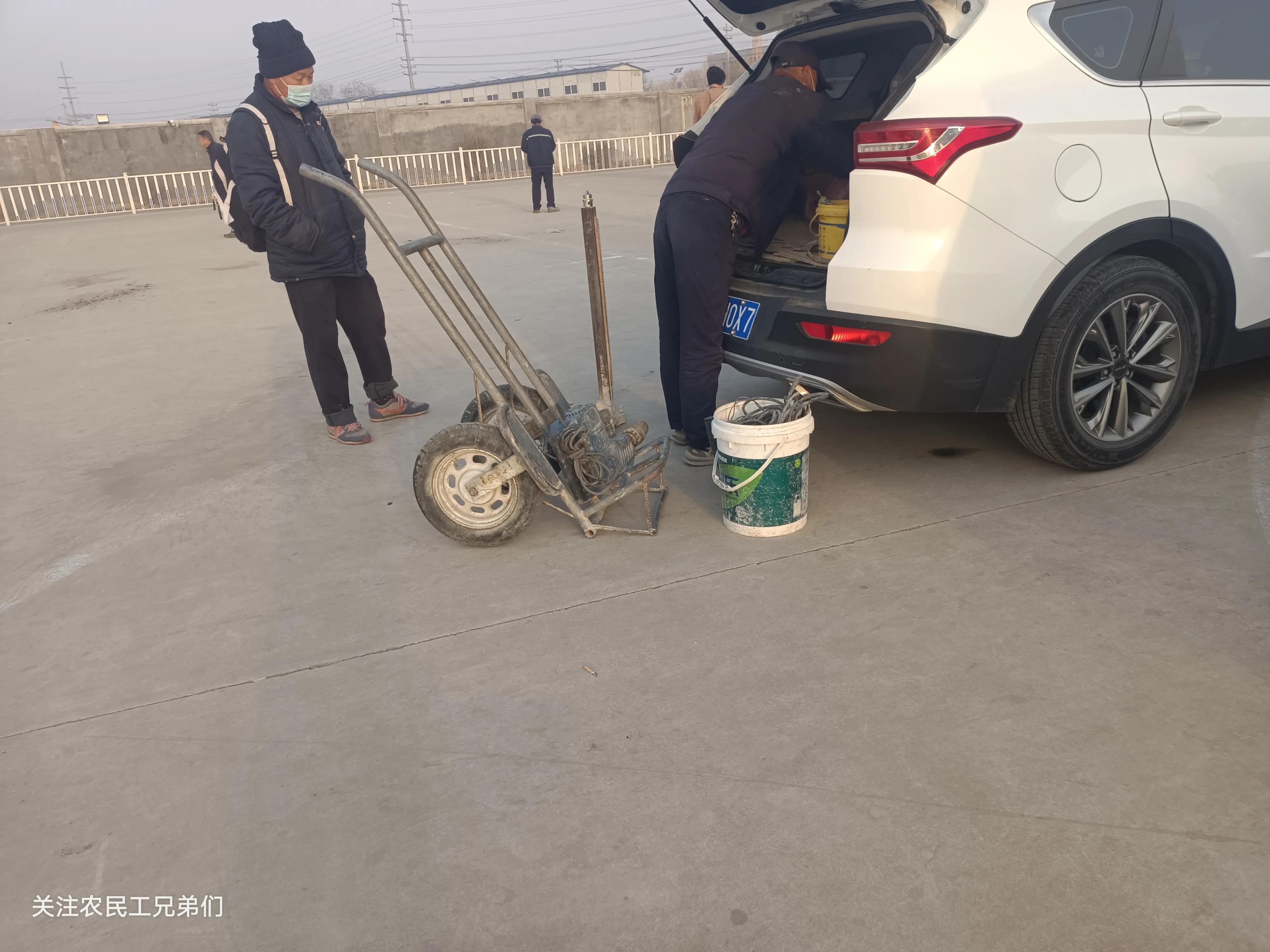 专业水钻打孔一个月能赚多少钱,水钻打孔一个月赚一万多