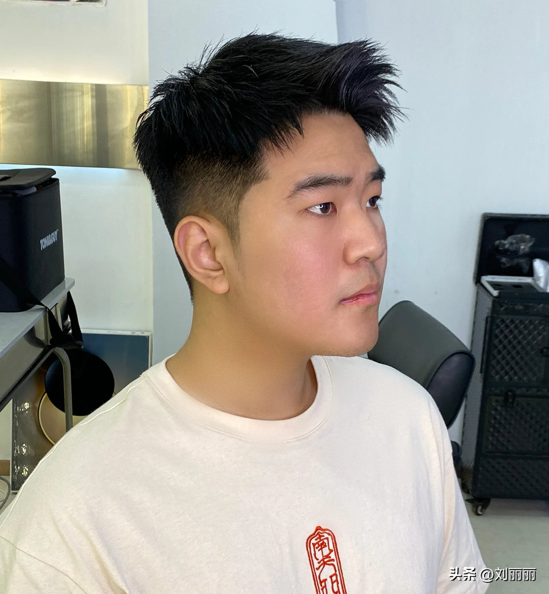 这10款男发简单干净又显气质,精选流行男发20款