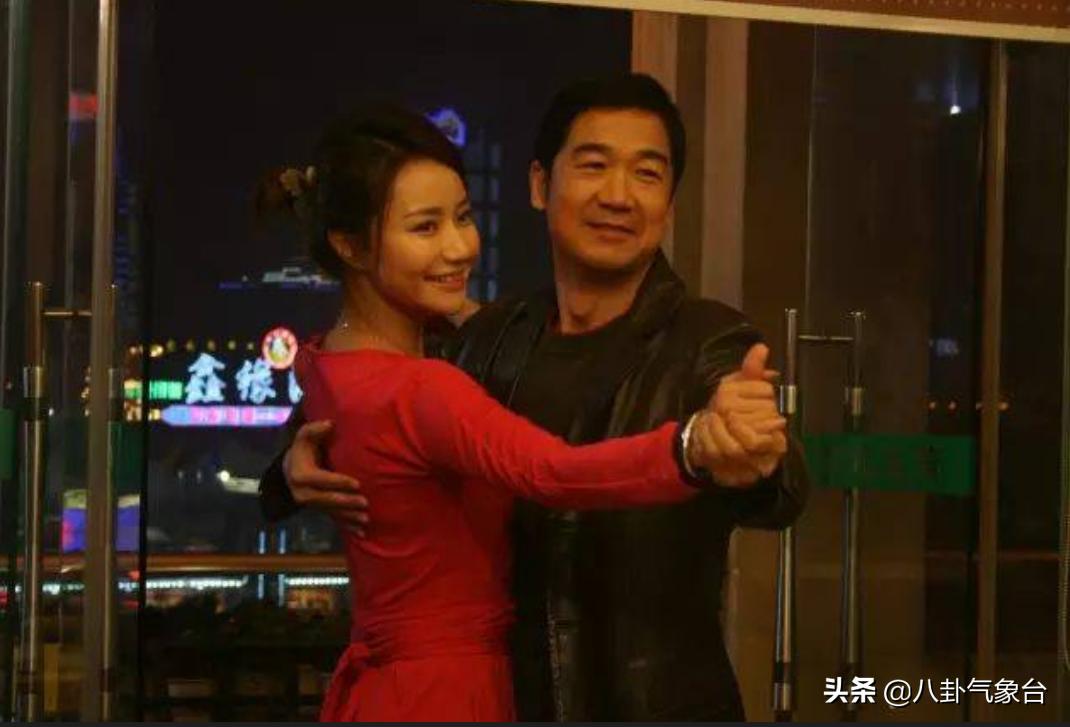 韩雨芹事业成功,韩雨芹为何能嫁入豪门