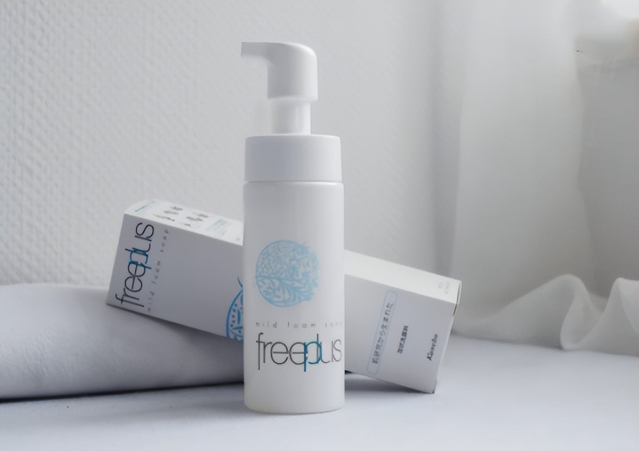 油皮的洗面奶大牌,油皮用什么洗面奶最好去黑头