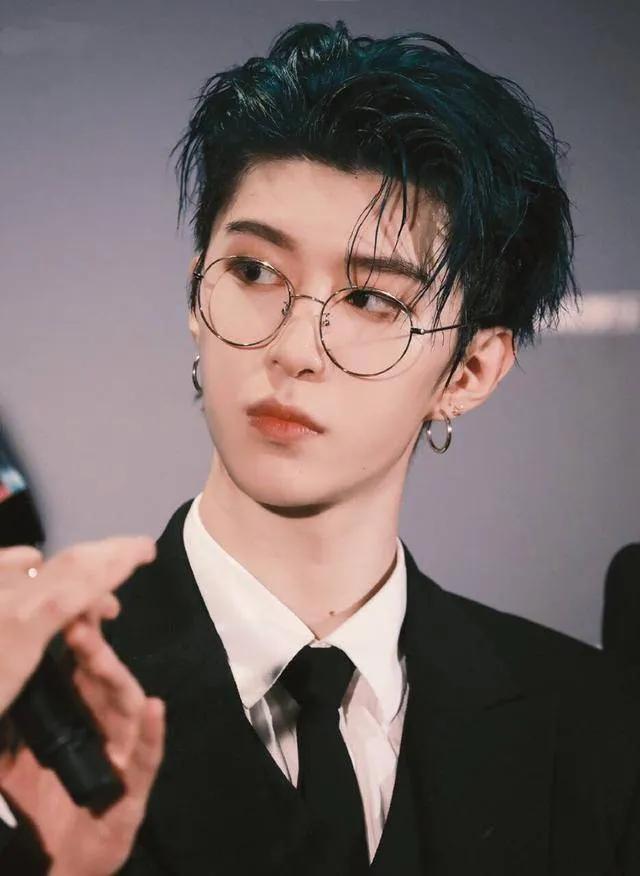 范冰冰巴黎时装周新街拍曝光,范冰冰巴黎时装周路人视角