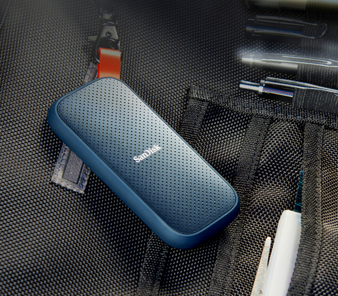 西数闪迪英睿达固态硬盘,闪迪e61和西数1t固态硬盘对比测评