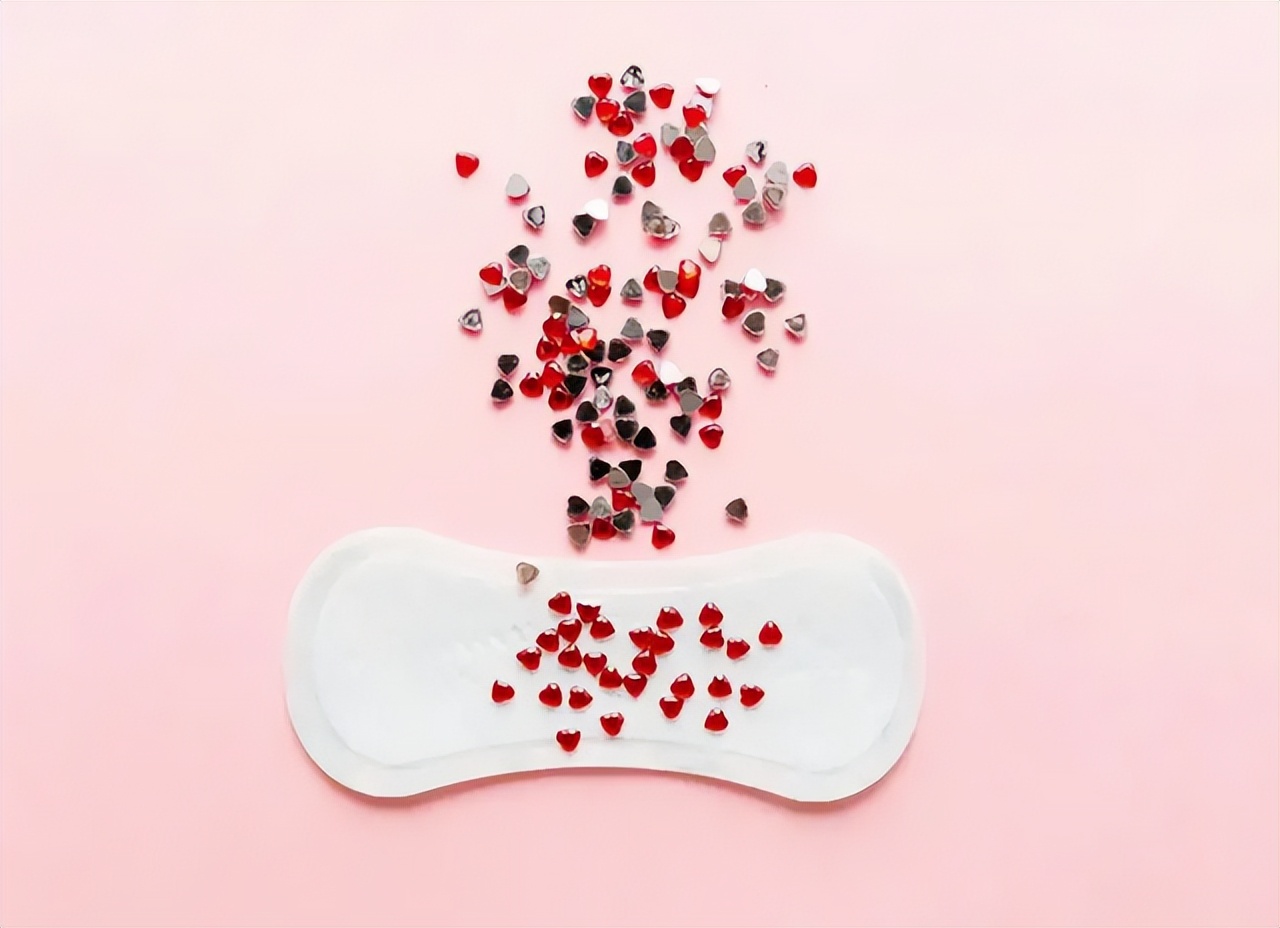 恶露排出像肉一样的血块,来事有血块像肉一样是怎么回事