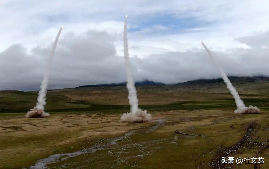 远程箱式火箭炮发射视频,远程火箭炮威力有多可怕
