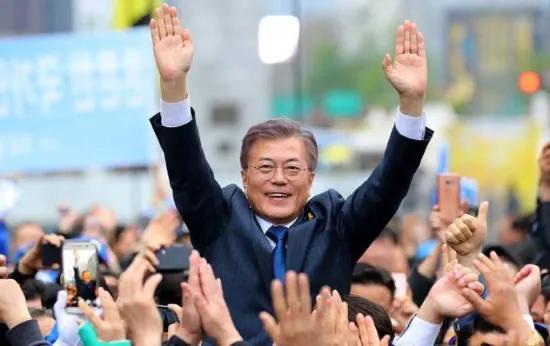 文在寅的总统之路,文在寅总统现在生活的怎么样