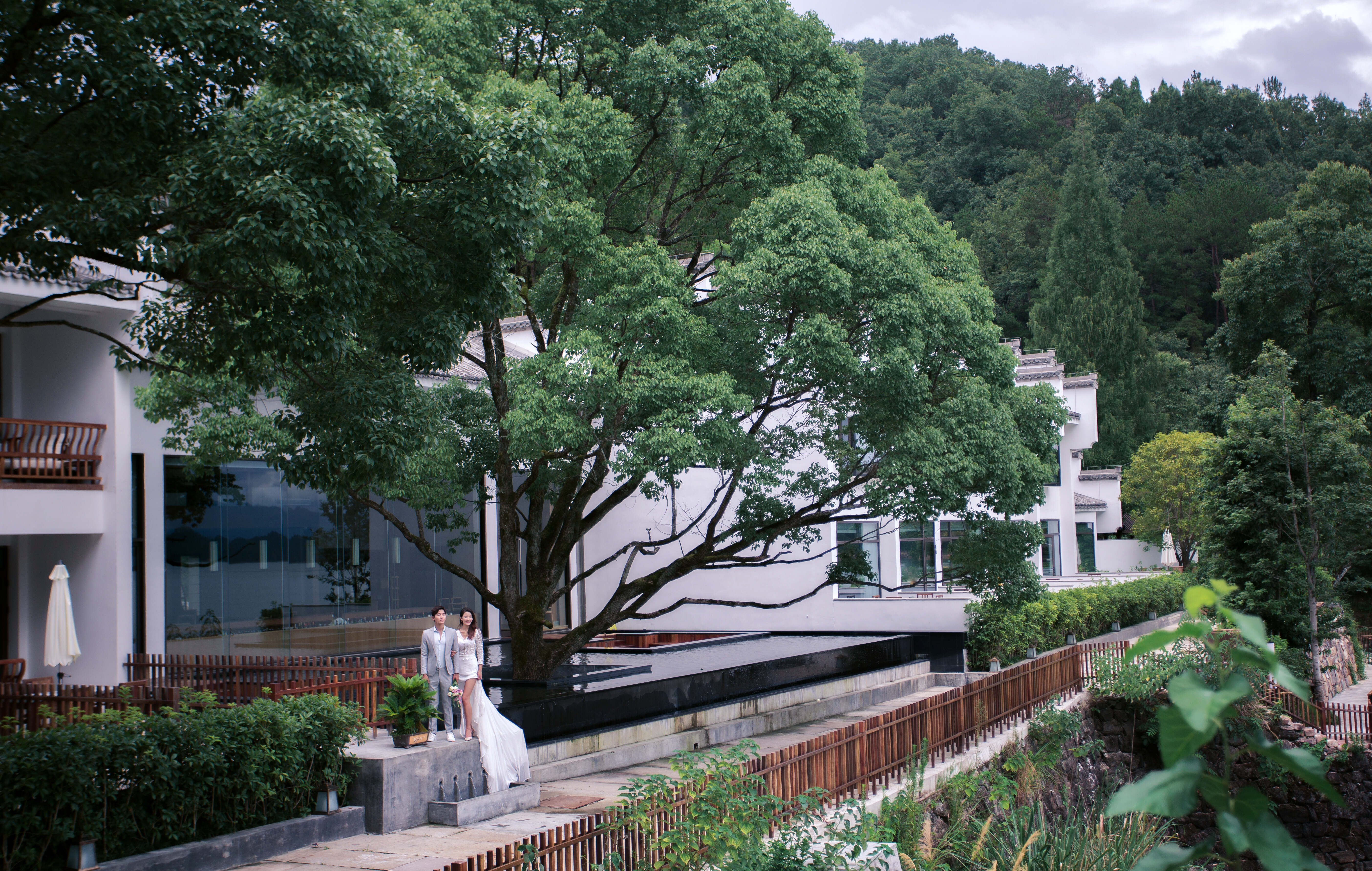 杭州旅拍婚纱照推荐哪家好,杭州婚纱摄影推荐哪家好