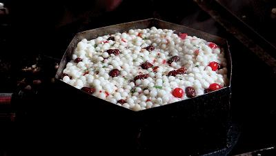 南京梅花糕白色用什么做的,关于南京梅花糕的介绍