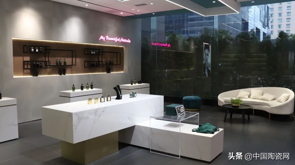 竞争洪流中，看汇亚磁砖如何蓄力发展新势能