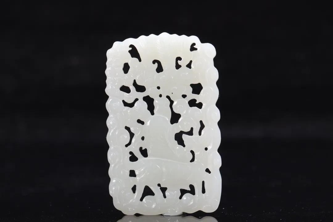 老玉镂空寿字玉佩值钱吗,和田玉青玉福禄寿牌