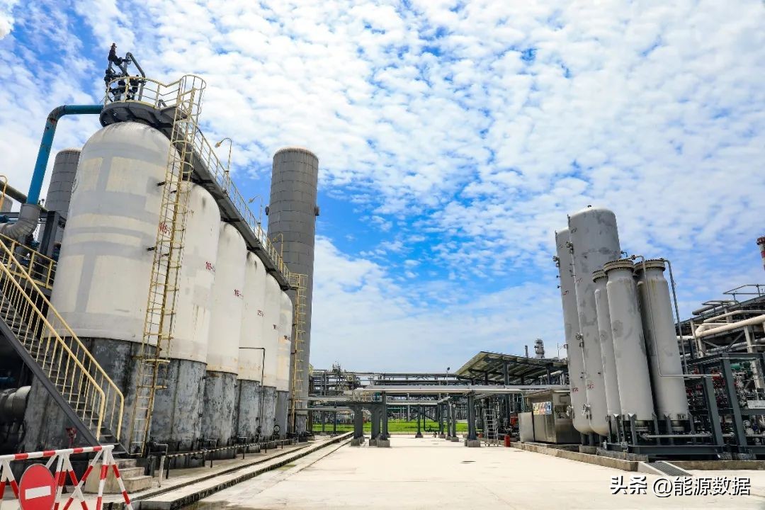 中石化首座油气氢电服综合示范站,中石化牵头成立氢能产业链建设