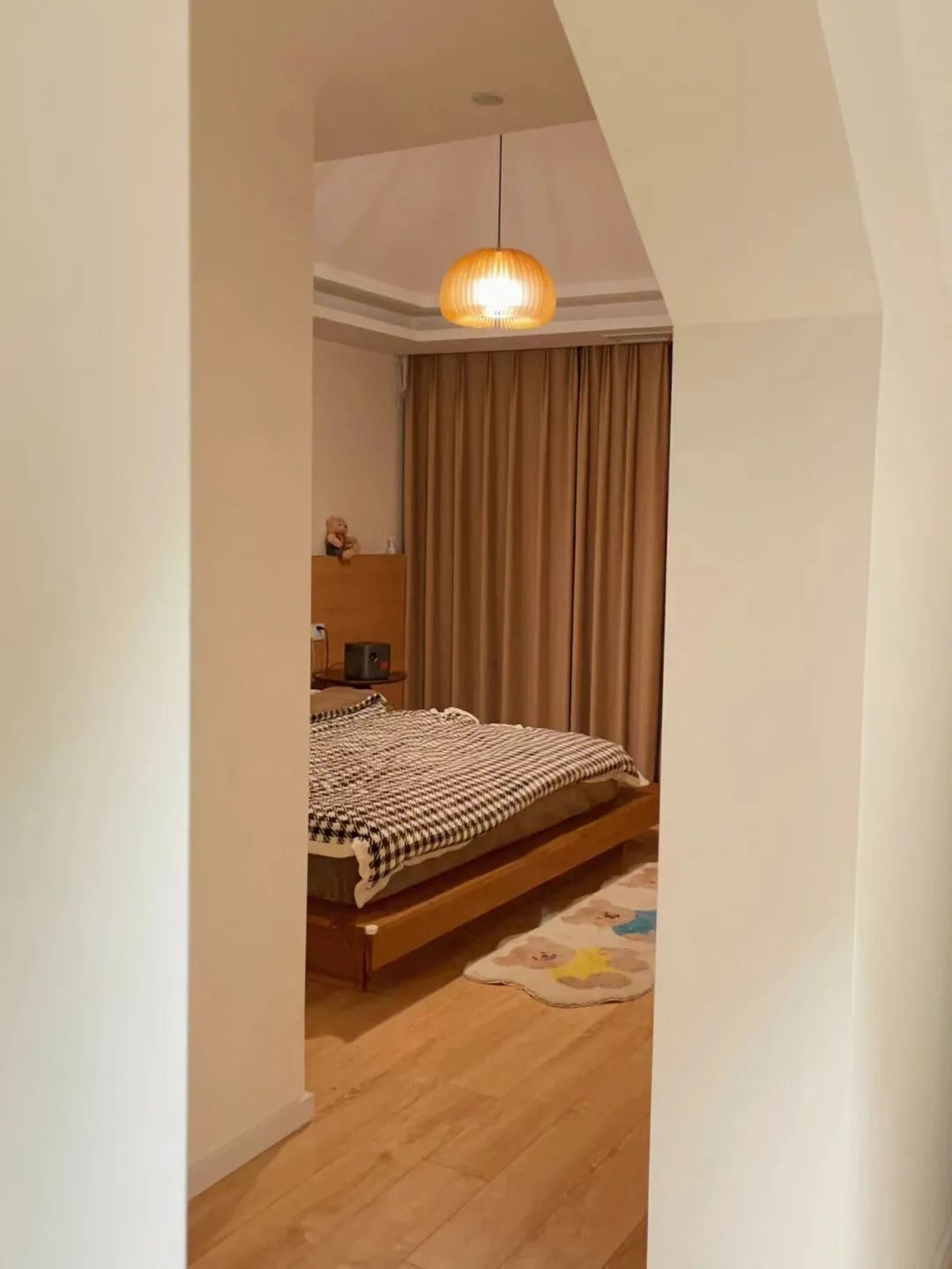 209m²只做两室?95后小夫妻说:这种浪漫,北上广的老破小给不了