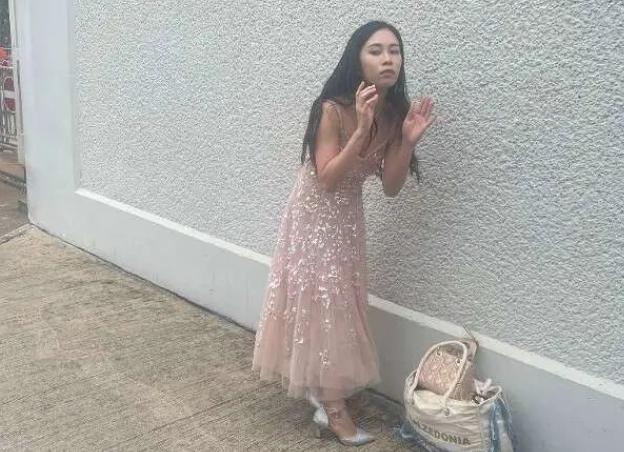 今年被内定的“神颜港姐冠军”，火辣到网友集体破防：港娱有救了