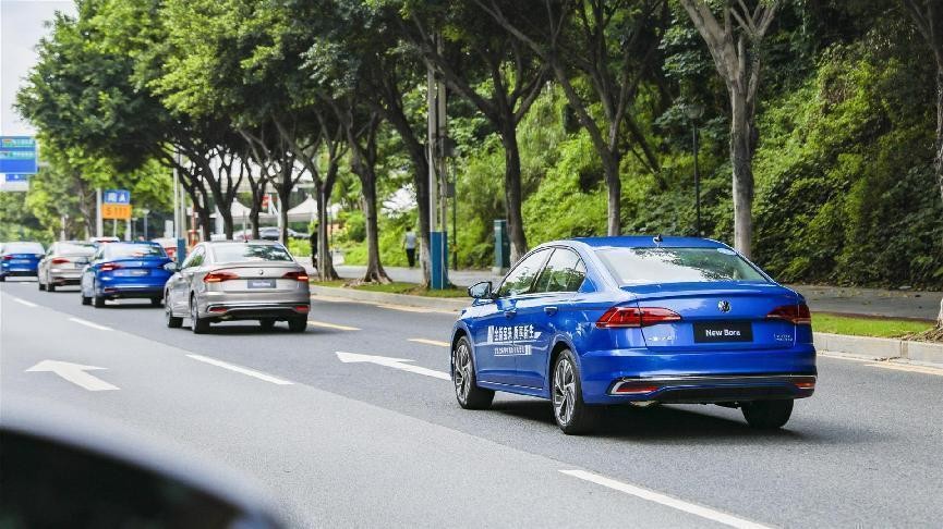 一汽宝来传奇试驾,一汽大众宝来传奇手动领先型