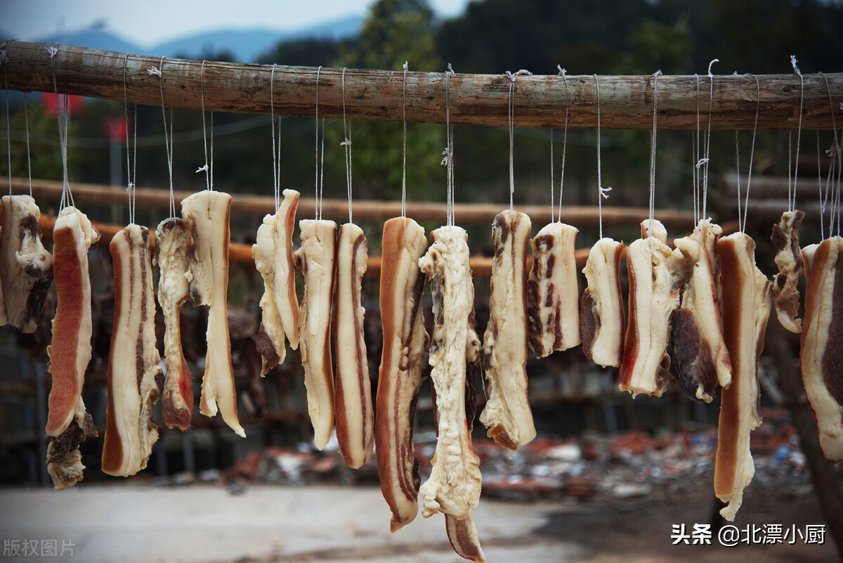 腌腊肉放多少盐最好,腌腊肉放盐比例