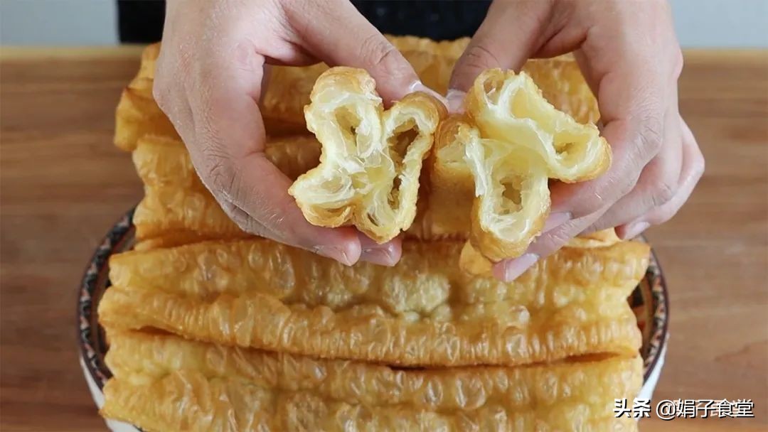 懒人油条制作方法与配方,自制好吃的油条教学视频