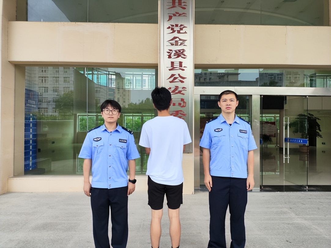 *载下**个视频也违法？对暴恐音视频说不！