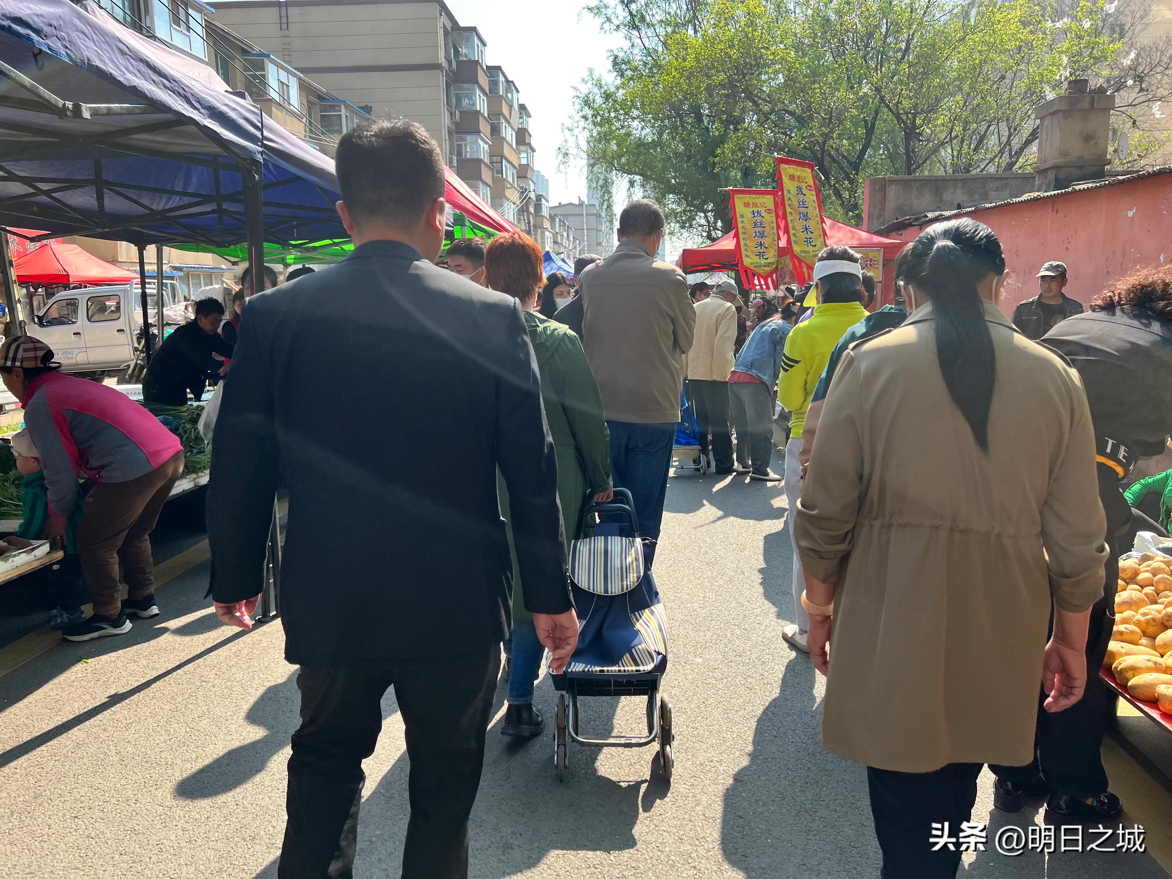 香肠、薯片、爆米花！长春这早市咋这么多现场制作？排队买，真香