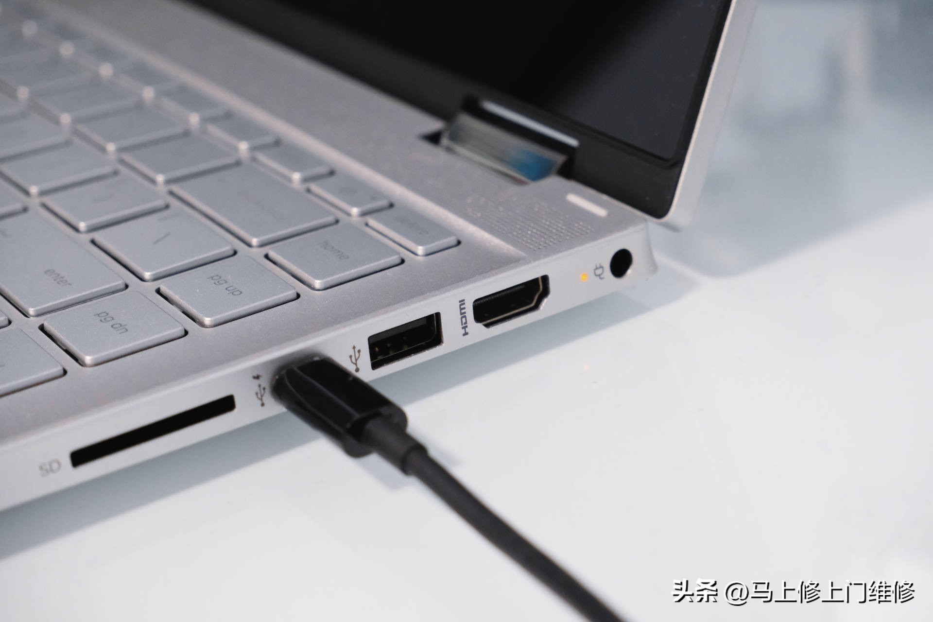 索尼笔记本电脑开机黑屏怎么解决,笔记本电脑开机黑屏怎么解决