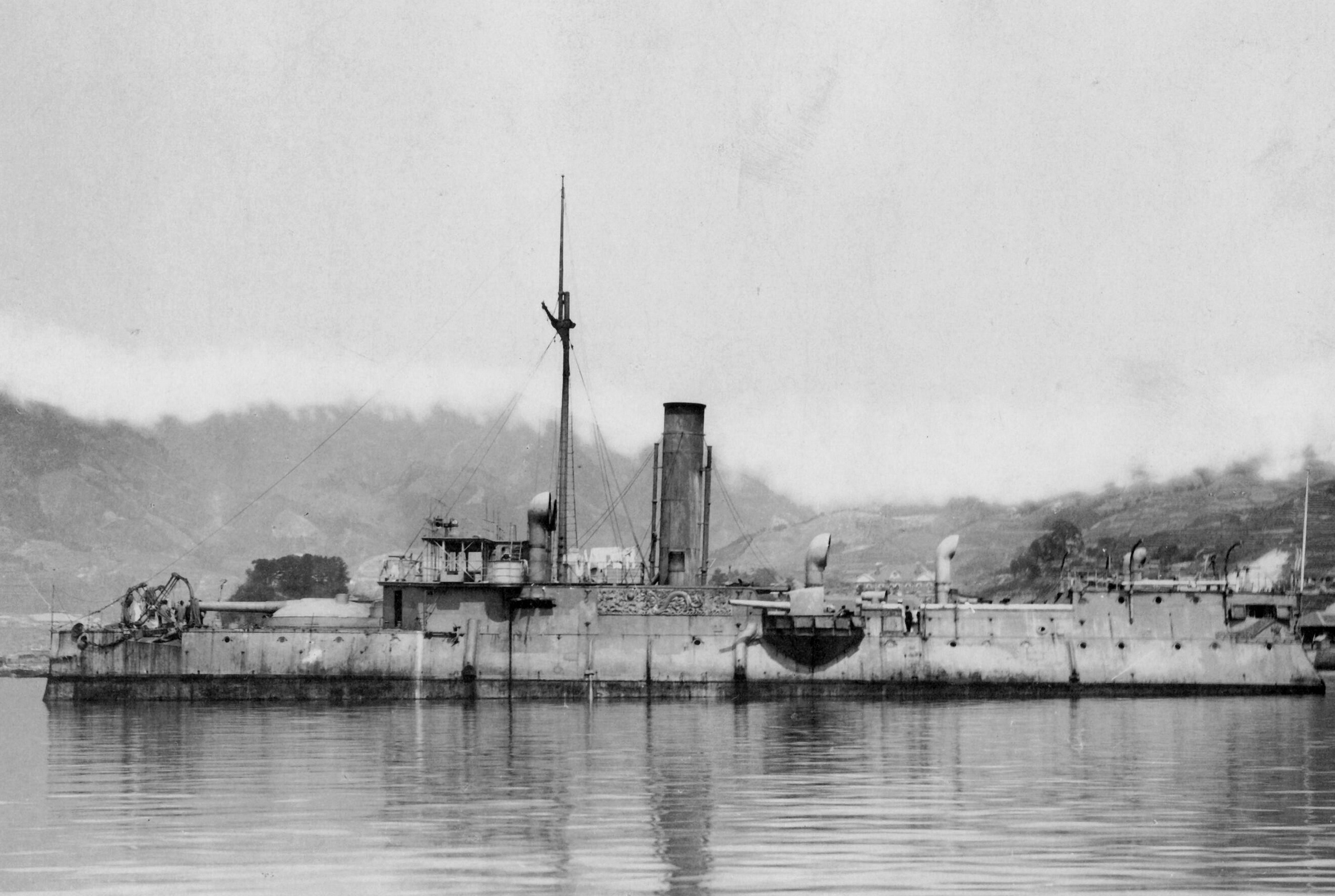 1888年清光绪十四年，中国已能生产万吨巨轮且出口到美国