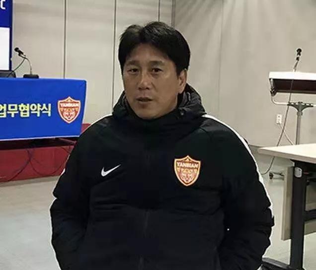 韩国足球国家队历年教练,执教过恒大的韩国教练