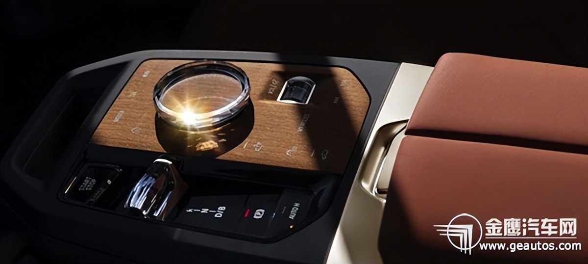 2023长沙中升之宝纯电动BMWiX自然灵感艺术之旅